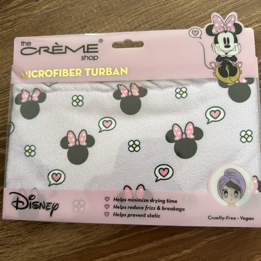 THE CREME SHOP Disney Minnie Mouse Microfiber Turban Purple Cruelty-Free Vegan